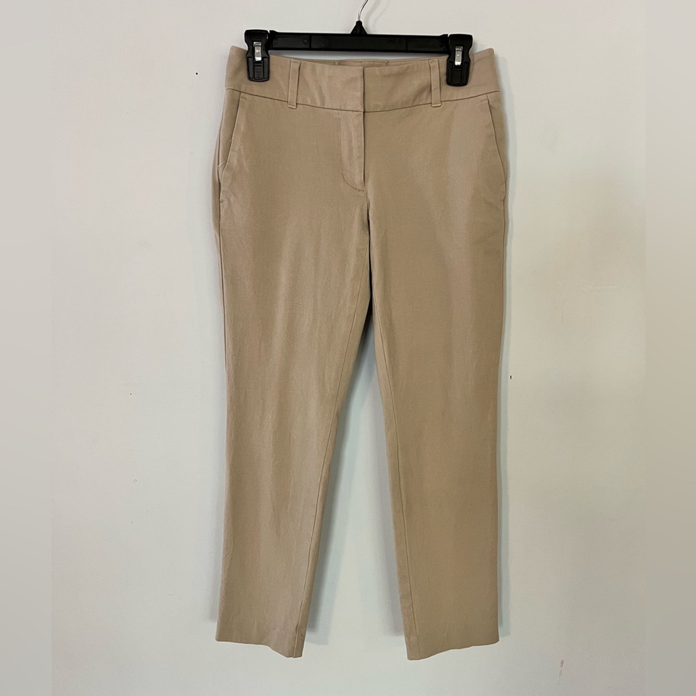 LOFT OUTLET CURVY KHAKI SKINNY ANKLE TROUSERS DRESS PANTS. SIZE 2